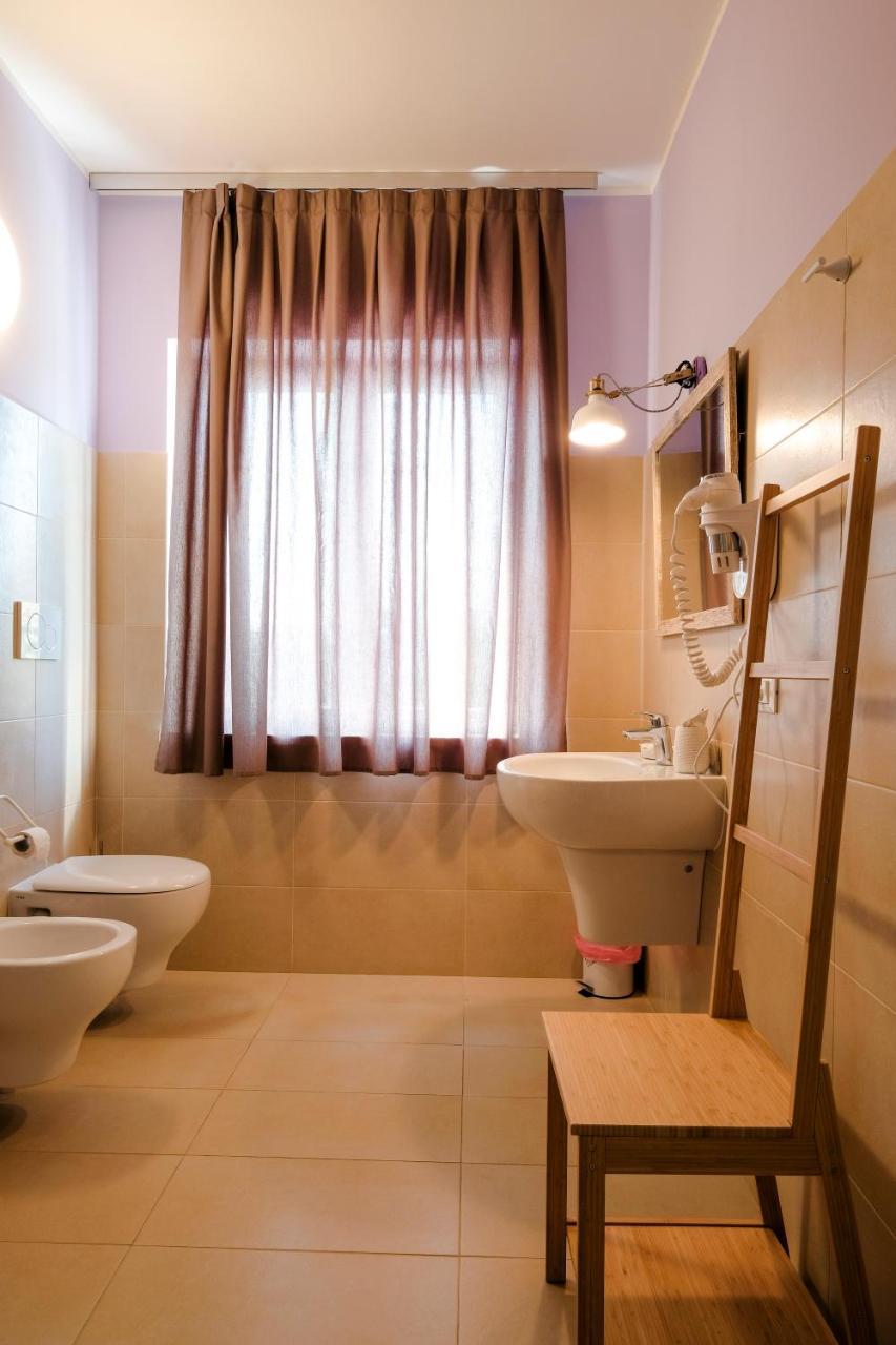Albergo Trattoria Italia Desenzano del Garda Eksteriør bilde